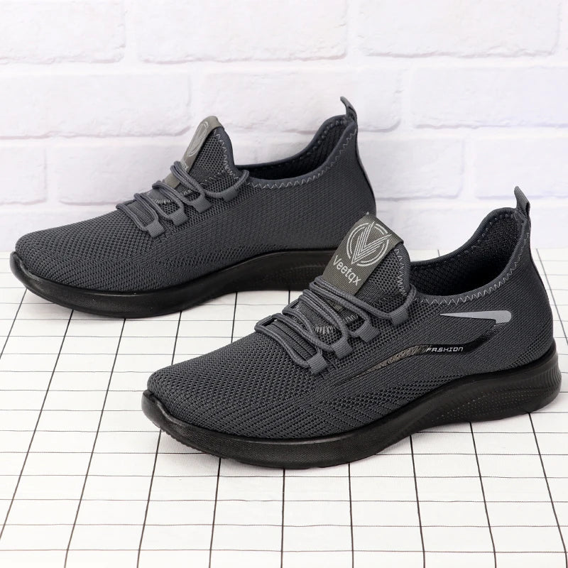 Men’s Solid Color Lace-Up Casual Shoes – Lightweight, Everyday Comfort
