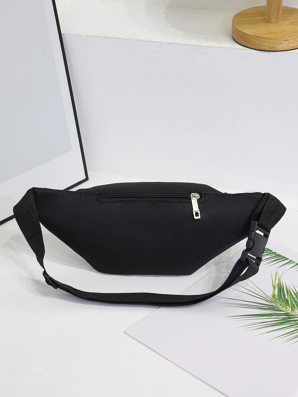 Unisex Running Waist Pack & Fanny Bag – Breathable, Crossbody Phone Pouch, Hip Belt