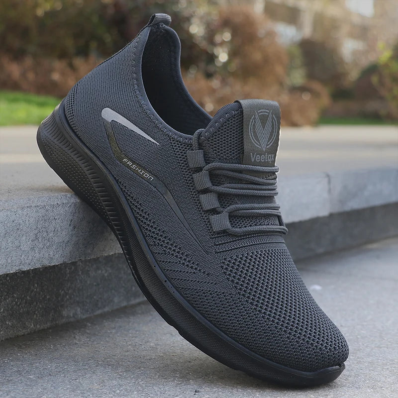 Men’s Solid Color Lace-Up Casual Shoes – Lightweight, Everyday Comfort