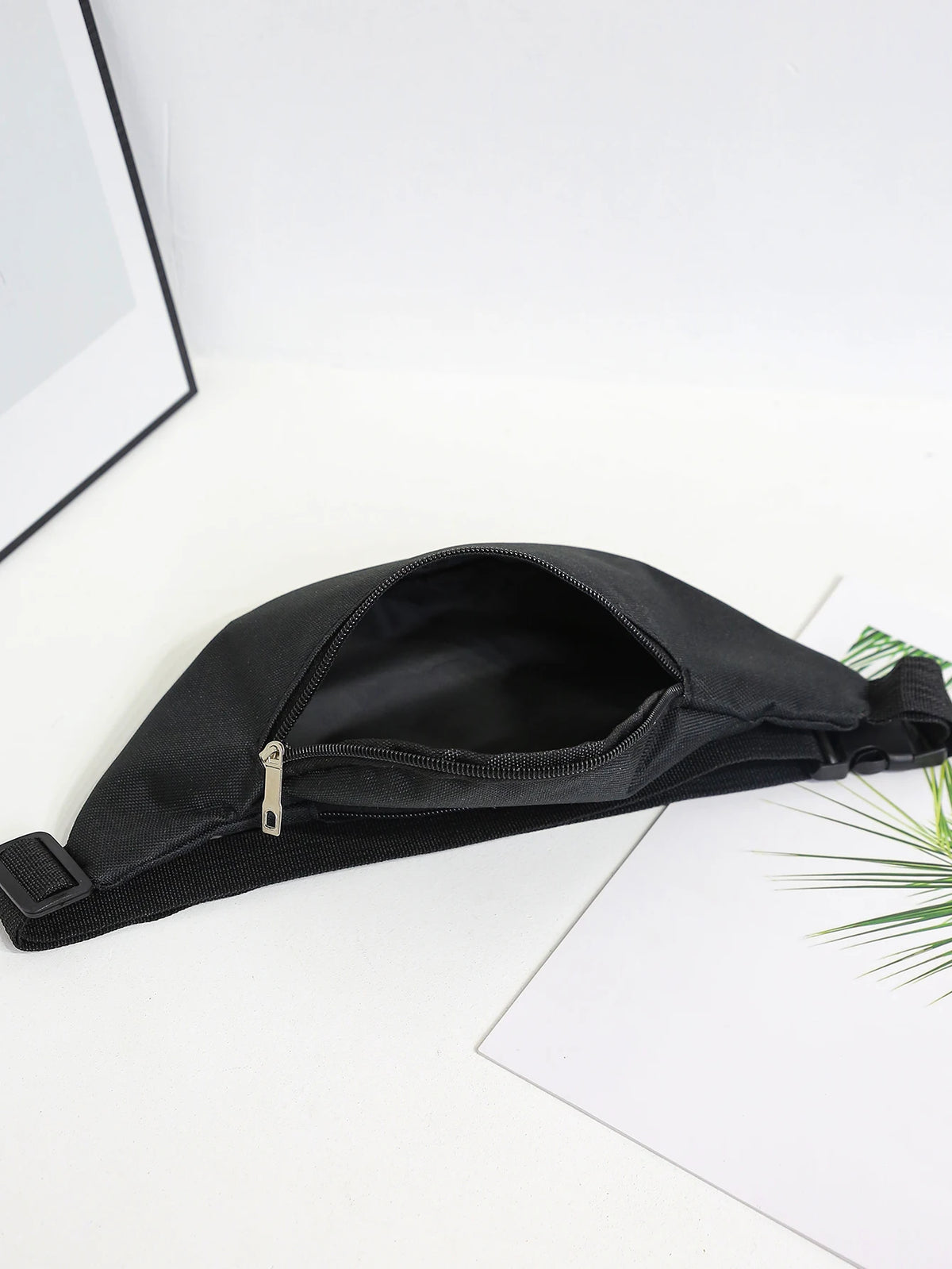 Unisex Running Waist Pack & Fanny Bag – Breathable, Crossbody Phone Pouch, Hip Belt