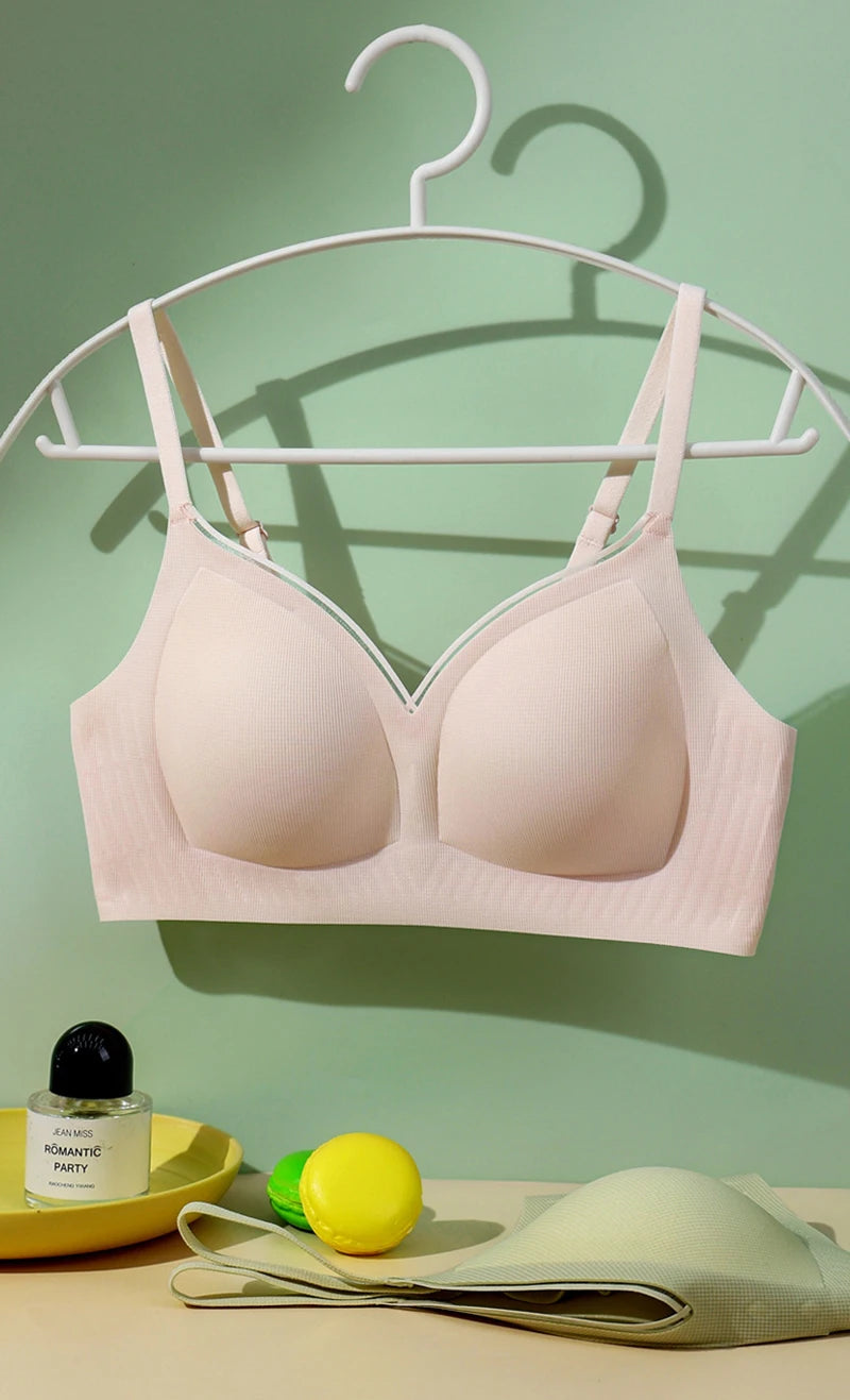 Women’s Seamless Wireless Gathering Bra – Adjustable, No Steel Ring, Sizes S–XXL