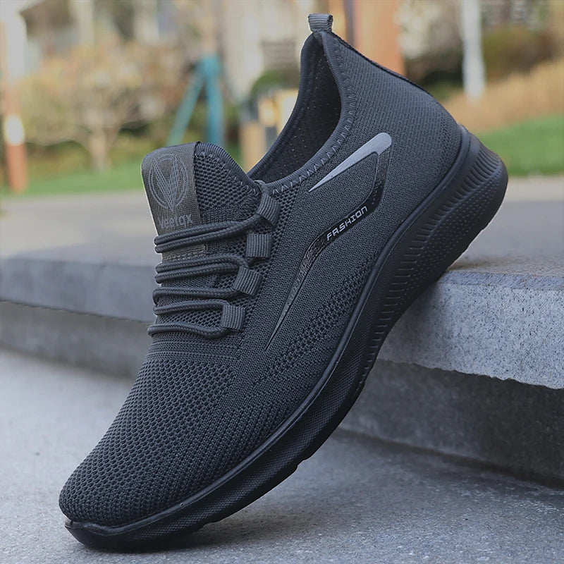 Men’s Solid Color Lace-Up Casual Shoes – Lightweight, Everyday Comfort