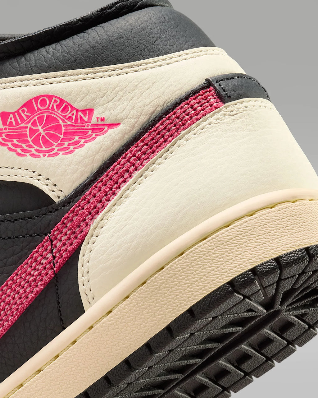 Air Jordan 1 Mid SE Edge Women’s Athletic Shoes – IB7007-107