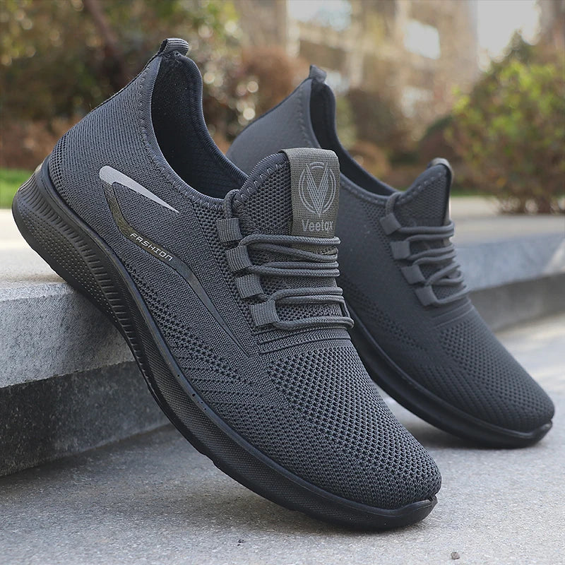 Men’s Solid Color Lace-Up Casual Shoes – Lightweight, Everyday Comfort
